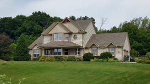 painting contractor New Berlin before and after photo 1765206860296_11692586_930059887035030_2984239356288504514_n